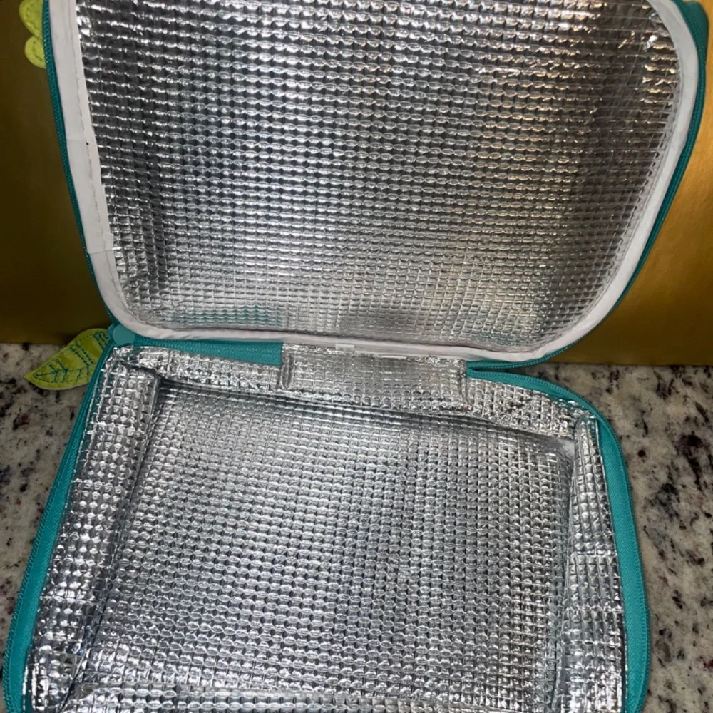 NWOT Retired Thirty-One‎ Thermal Lunch Chil-Icious Box Owl